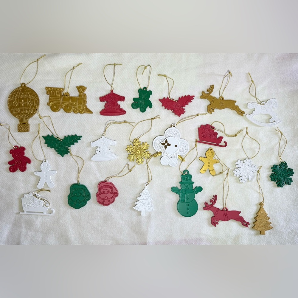 Louis Vuitton 2022 Advent Calendar
Ornaments - Set of 24 full set